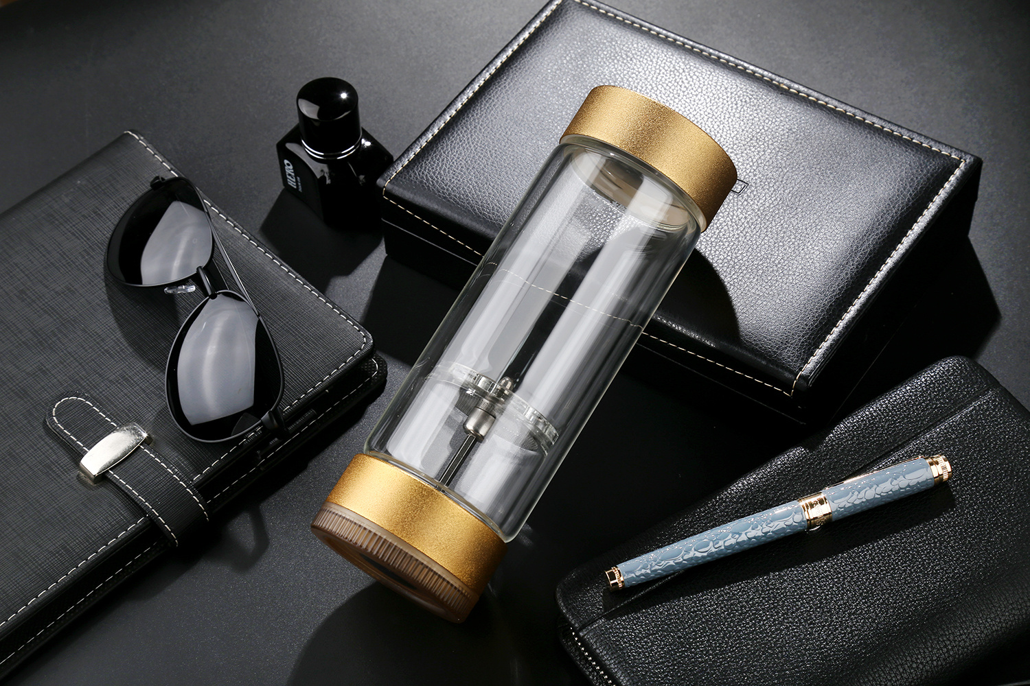 聊城專業玻璃杯產品攝影，助力淘寶網拍與市場推廣